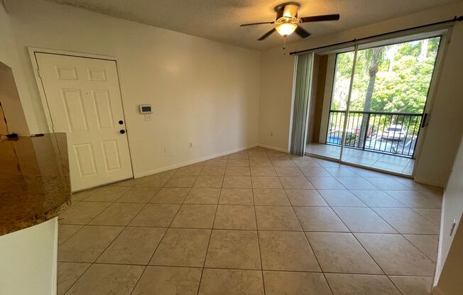 ANNUAL RENTAL - RESERVE AT NAPLES 2 BED / 1 BATH