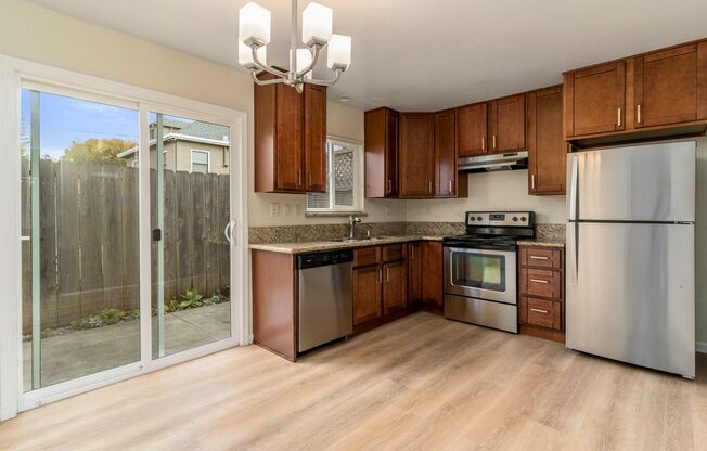 1072 Park Ave #D - 2 bedroom | 1.5 bathroom