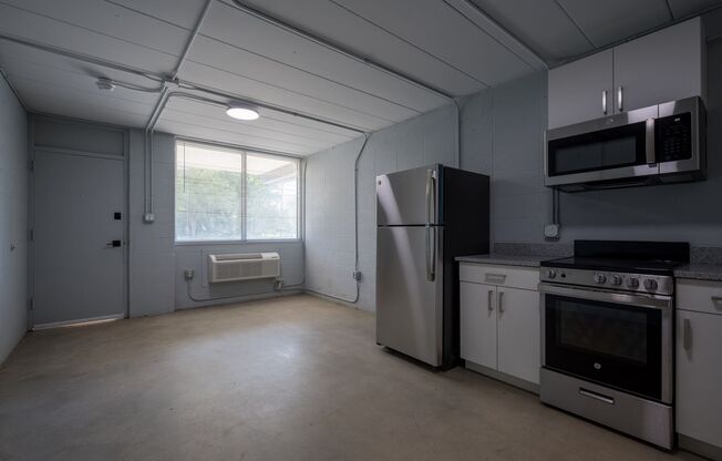 Studio, 1 bath, 354 sqft, $1,195, Unit T301