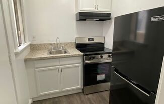 Studio, 1 bath, $1,595