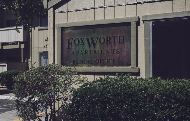 Foxworth Apartments
