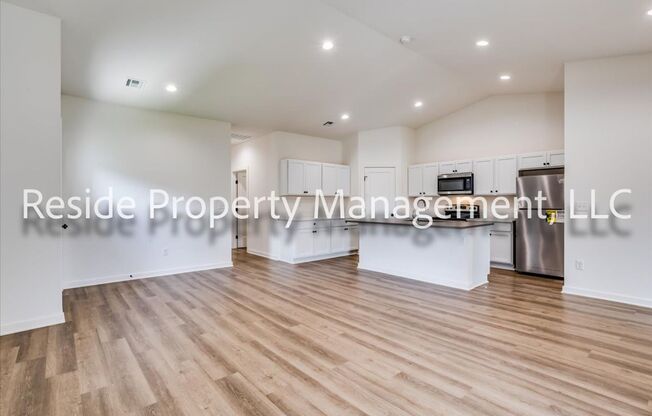 Pineway Aria Plan MODEL
