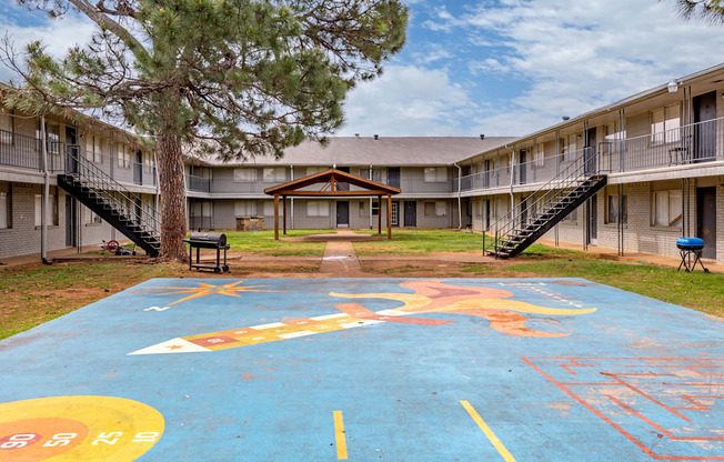 our apartments offer a basketball court in the courtyard