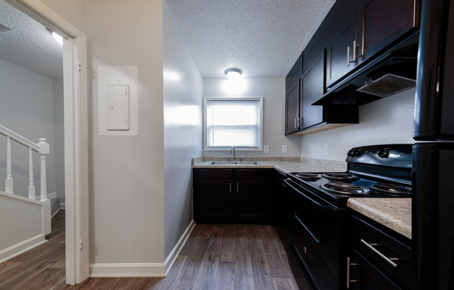 2 beds, 1.5 baths, 850 sqft, $1,195, Unit 05G