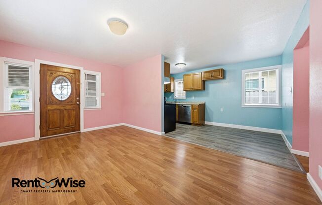 657 HURLINGAME AVE