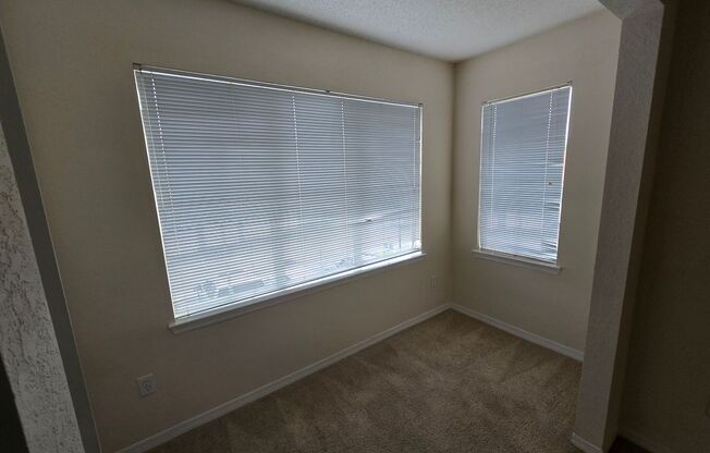 2 bedroom, 2 bath For Rent Tampa Palms Area!