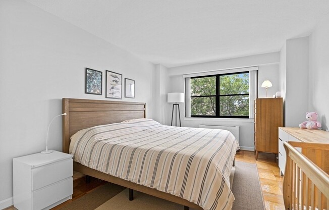 2 Hawthorne Pl.