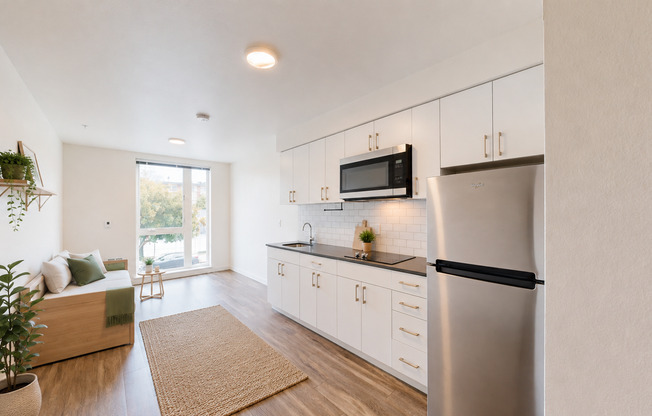 Studio, 1 bath, 338 sqft, $1,175, Unit 302