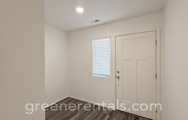 Available! Spacious 4BR/2.5BA Home in South Tumwater