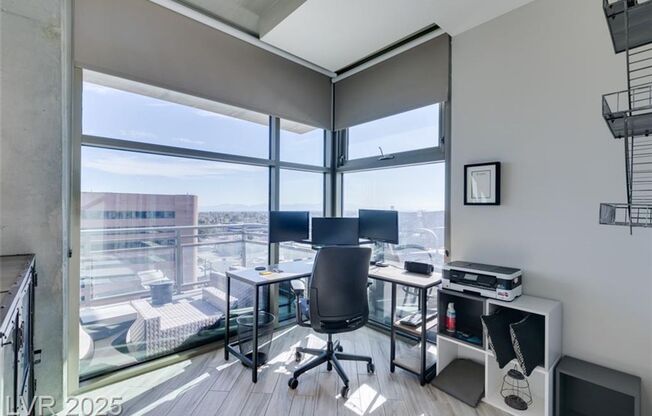 1 bed, 2 baths, $2,977, Unit Juhl Highrise