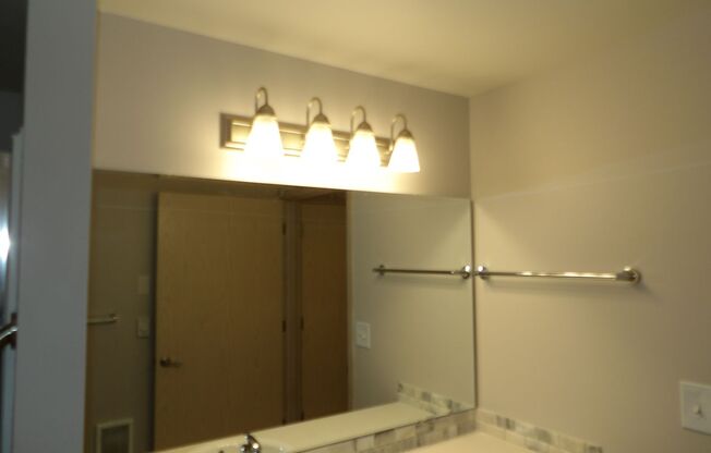 2 beds, 2 baths, 1,240 sqft, $1,940, Unit L57