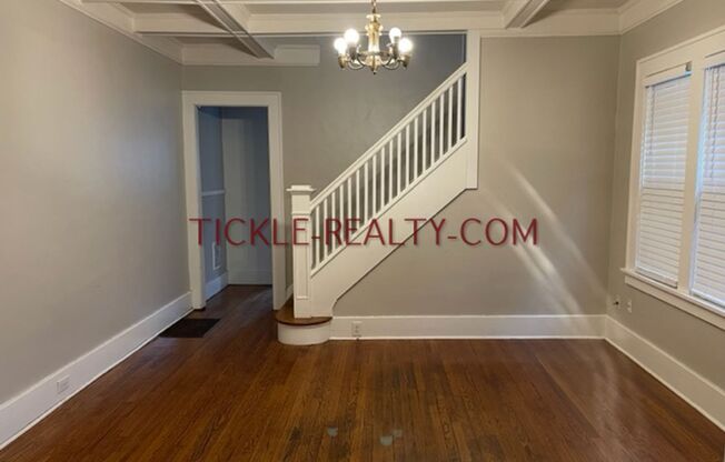 3 beds, 1 bath, $1,575, Unit 53 Morningside Park