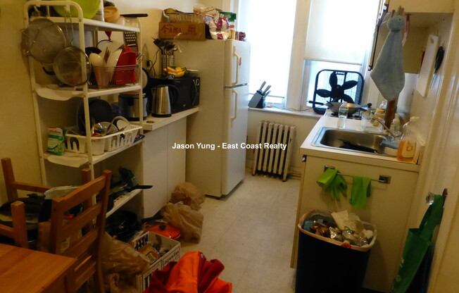43 LINDEN ST