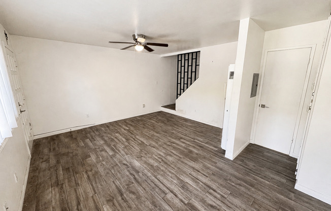 Remodeled 2+1.5 Townhome in Santa Paula