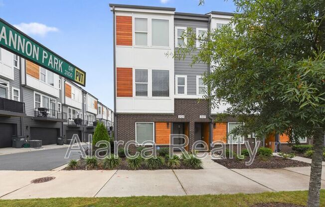2123 BRYANT PARK DR