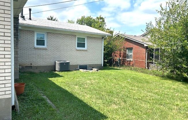 3 beds, 1.5 baths, $1,550