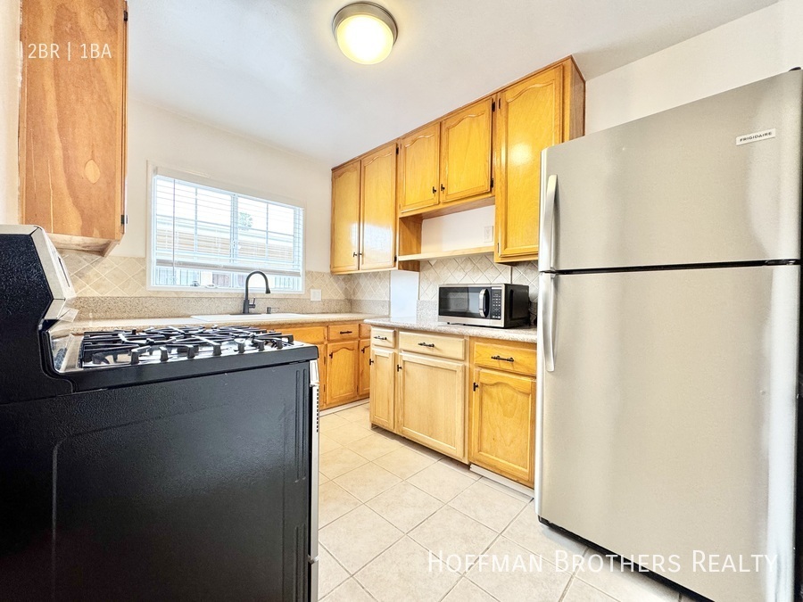 1411 S VAN NESS AVE