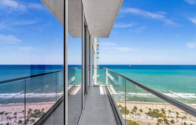 Stunning High-Rise Condo with Ocean Views | Prime Beach Location