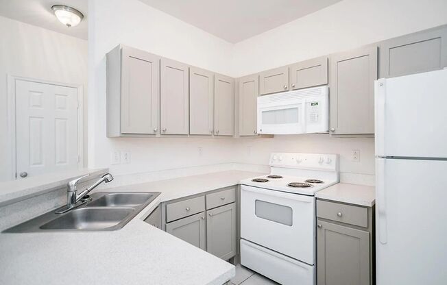 1 bed, 1.5 baths, 883 sqft, $1,250, Unit 4428-2B