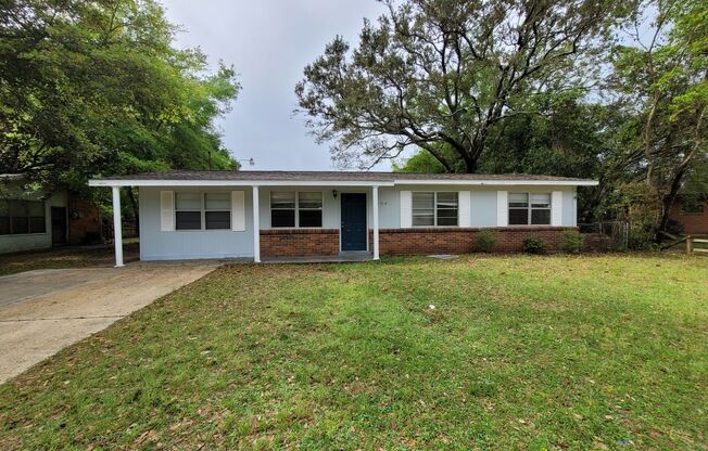1104 Revere Dr. Pensacola, Fl Ask us how you can rent this home without paying a security deposit through Rhino!