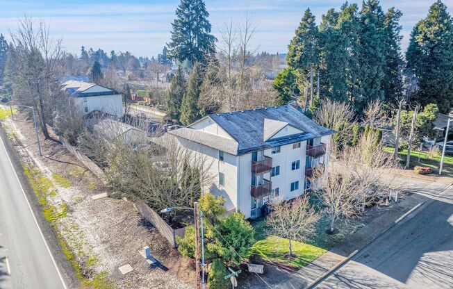 #271 CHELSEA COURT APTS