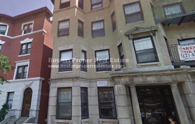 132 HEMENWAY ST