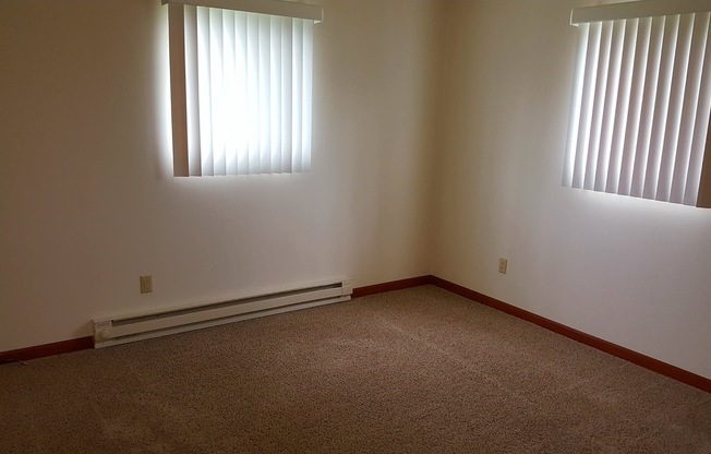 2 beds, 1 bath, $729.99