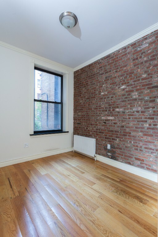 450 W 50th St