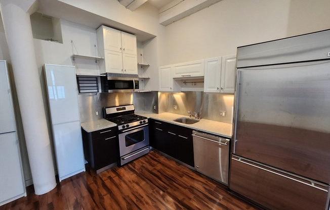 1 bed, 1 bath, 820 sqft, $3,050, Unit 5C