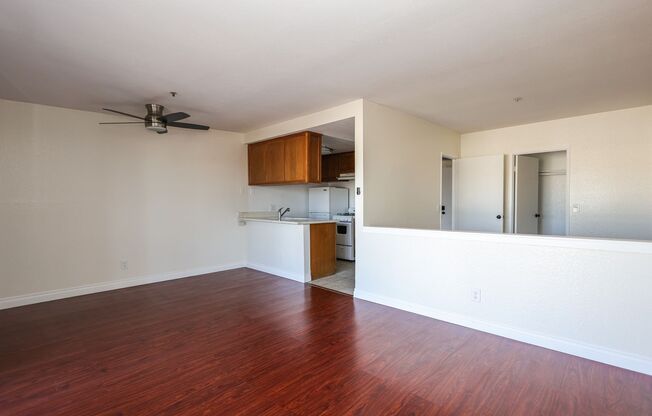 1 bed, 1 bath, 600 sqft, $2,195, Unit 19