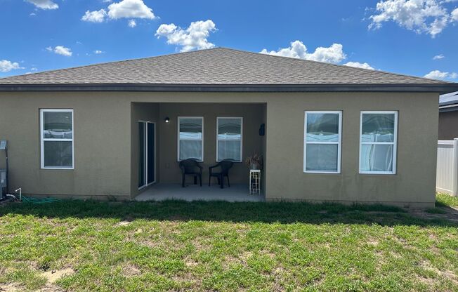 3 beds, 2 baths, $2,250