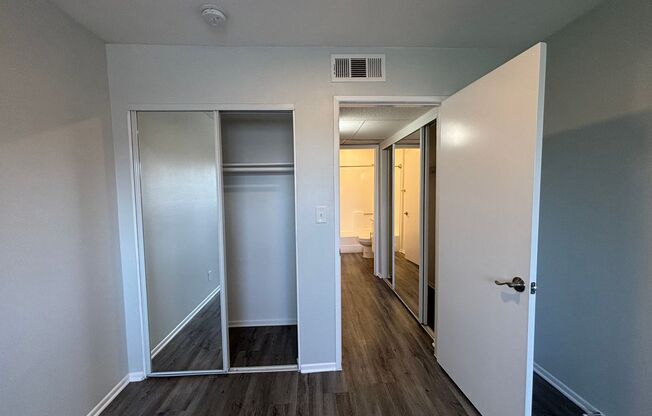 1 bed, 1 bath, 695 sqft, $1,598, Unit 301