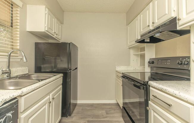 2 beds, 2 baths, 1,150 sqft, $1,110