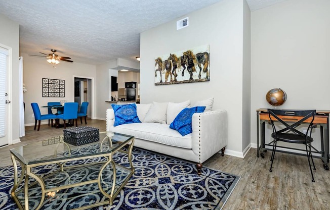 Fenwick_Place_Interior_2_Louisville_KY