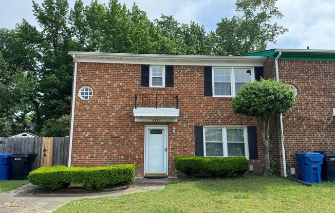 Welcome to this charming 3 bedroom "ASK ABOUT OUR ZERO DEPOSIT"