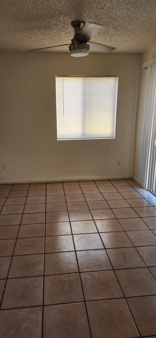 3 beds, 2 baths, $1,550