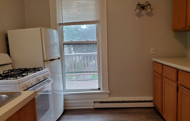 Studio, 1 bath, $775, Unit 236-4