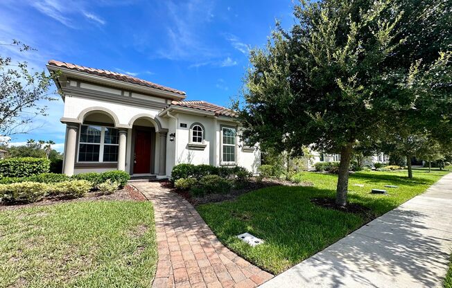 Beautiful home available for rent in Nocatee!!