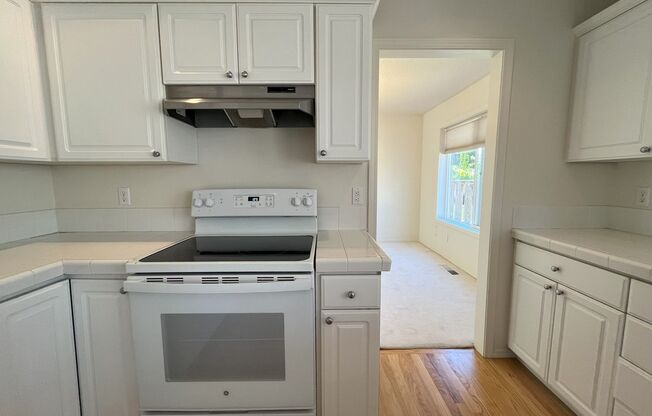 Beautiful Bethany Home with High Ceilings, Gas Fireplace & Fenced Yard