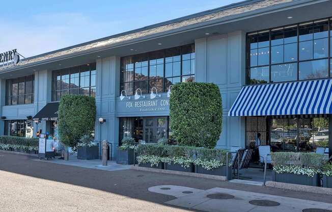 the building in which the restaurant is located