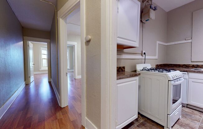 1 bed, 1 bath, 658 sqft, $1,595, Unit 110