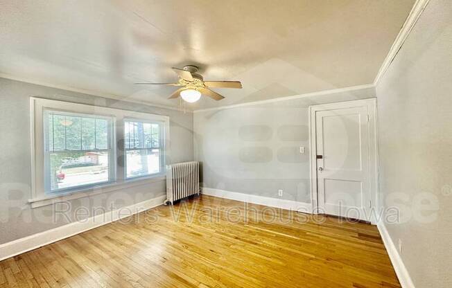2300 BEAVER AVE