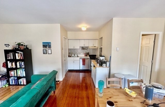 37 TILESTON ST