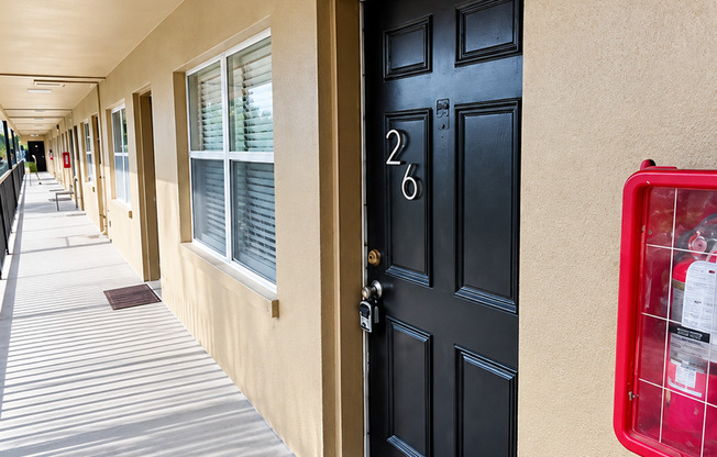 Charming 1-Bedroom Condo in Clearwater – Convenient Location Near Shopping and Beaches