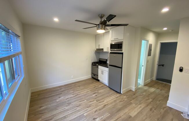 Studio, 1 bath, 230 sqft, $1,875, Unit 716- 16