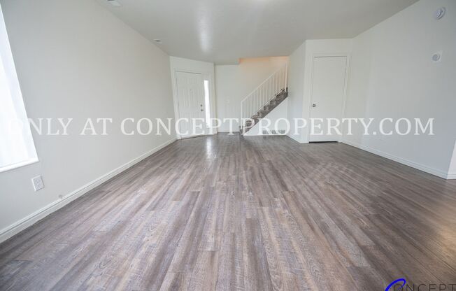 3 beds, 2 baths, 1,350 sqft, $1,799, Unit 4060