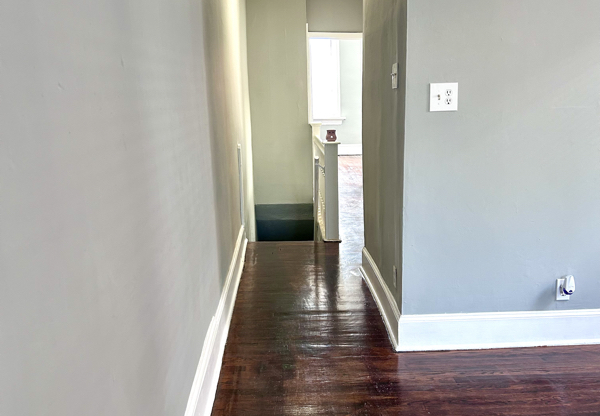 915 N 66 ST
