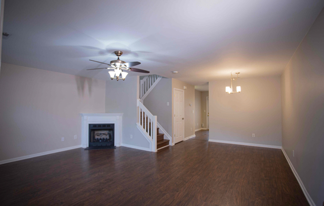 10826 HOLLY RDG BLVD