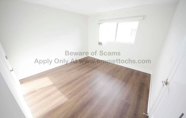 1 bed, 1 bath, $2,395, Unit 35-350