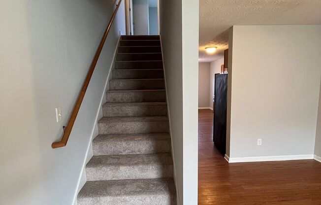 2 beds, 2 baths, $900, Unit 406B